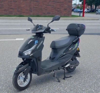 صورة دباب الظل الأسود – أناقة تمشي 72v